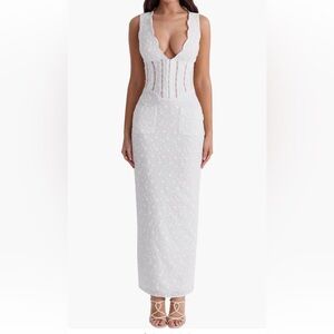 House of CB White Sophina Maxi Lace Plunge Neck Bustier Dress NWT S